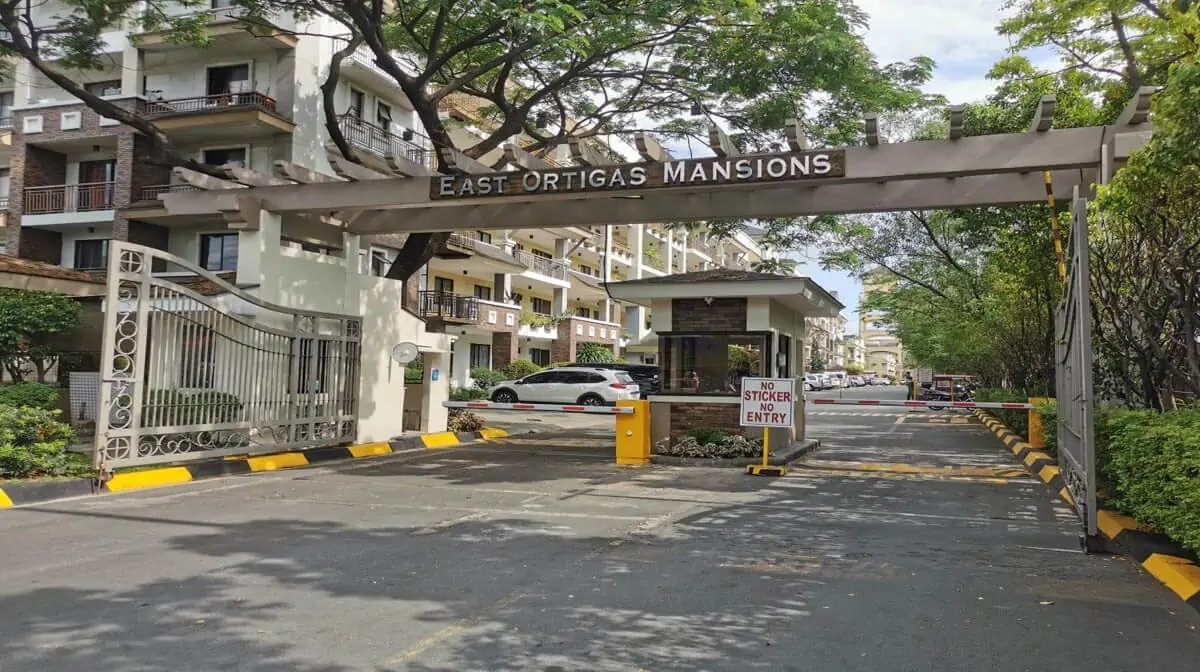 East Ortigas Mansions-Main Entrance Gate
