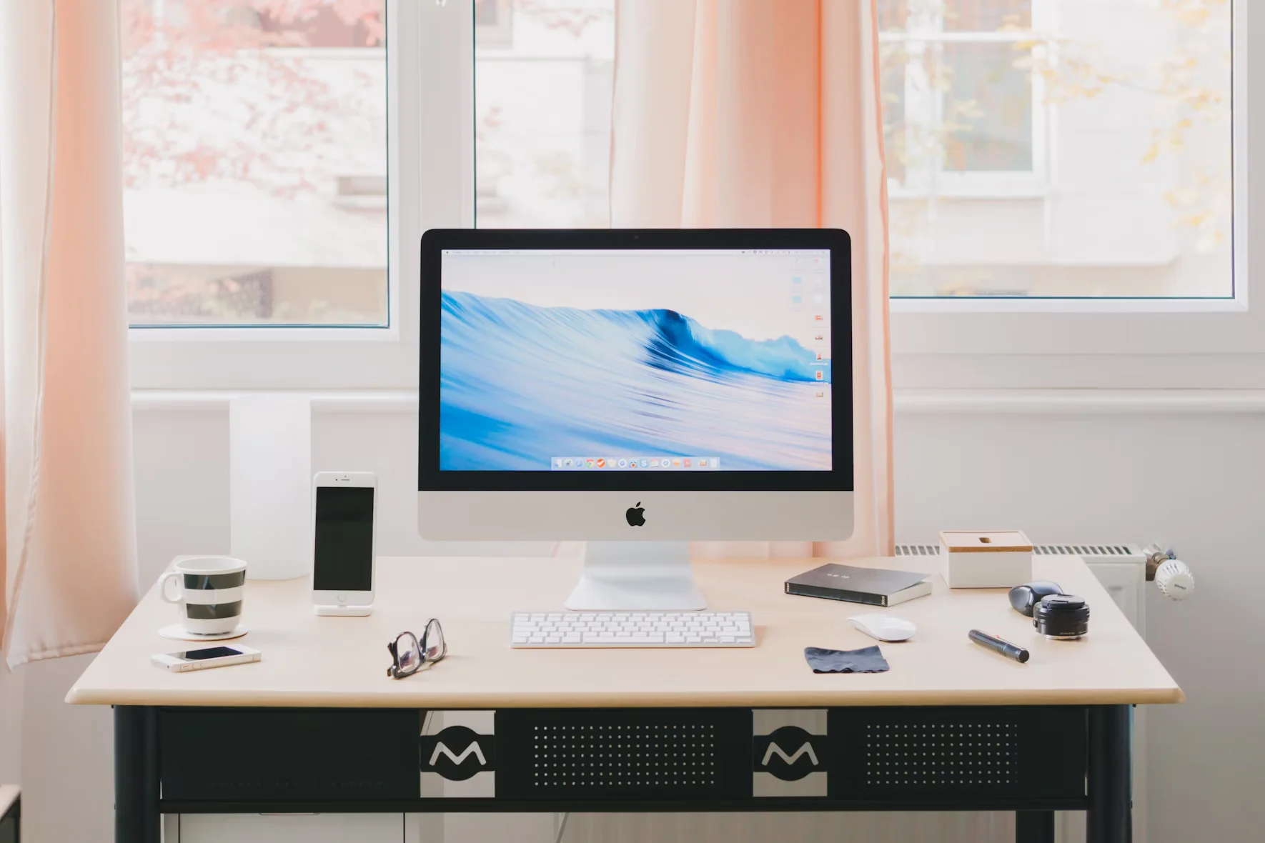 turned onsilver imac