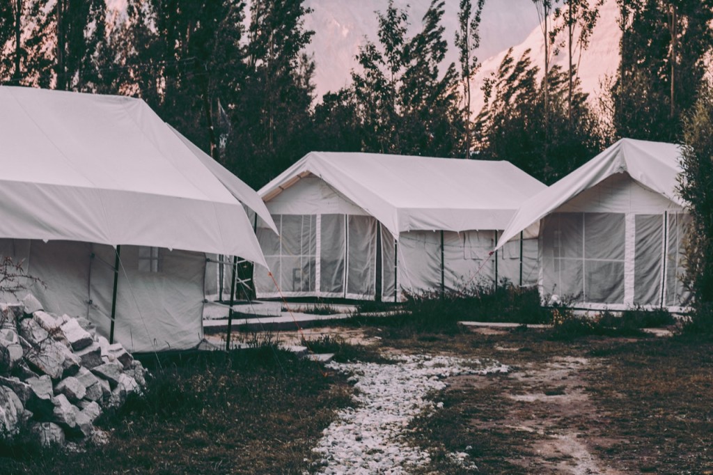 ready tarpaulin tents corporate events