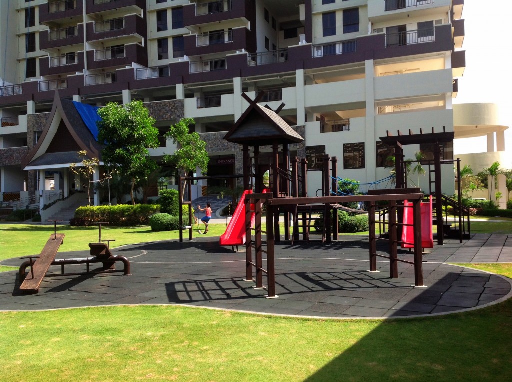 royal palm residences playground